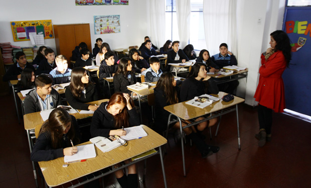 Posibilidad que el lucro se penalice con cárcel vuelve a encender discusión de la Reforma Educacional Posibilidad que el lucro se penalice con cárcel vuelve a encender discusión de la Reforma Educacional