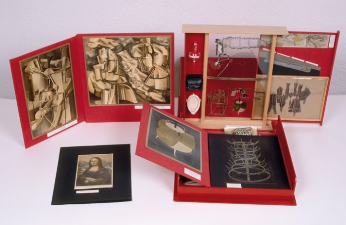 Obras de Marcel Duchamp se exponen por primera vez en Chile Obras de Marcel Duchamp se exponen por primera vez en Chile