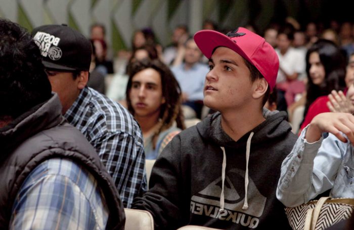 René Miranda, el joven actor de pobla que se robó la película en la celebrada cinta “Volantín Cortao” René Miranda, el joven actor de pobla que se robó la película en la celebrada cinta “Volantín Cortao”