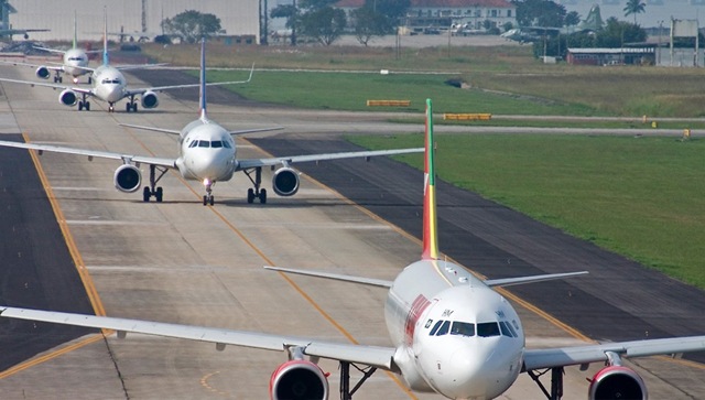 EEUU propone que aerolíneas reembolsen por maletas demoradas EEUU propone que aerolíneas reembolsen por maletas demoradas