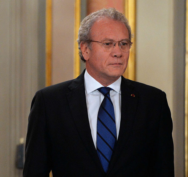 Canciller peruano asegura que presunto caso de espionaje podría retrasar reconocimiento de la nueva frontera marítima ante La Haya Canciller peruano asegura que presunto caso de espionaje podría retrasar reconocimiento de la nueva frontera marítima ante La Haya