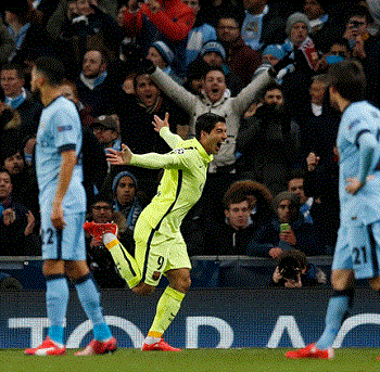 Barcelona dejó en la cuerda floja a Pellegrini tras vencer al Manchester City Barcelona dejó en la cuerda floja a Pellegrini tras vencer al Manchester City