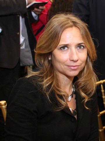 Ana María Zaldívar, ex subordinada de Dávalos, dice que es muy inteligente, “cálido, tímido” y de “buen trato” Ana María Zaldívar, ex subordinada de Dávalos, dice que es muy inteligente,