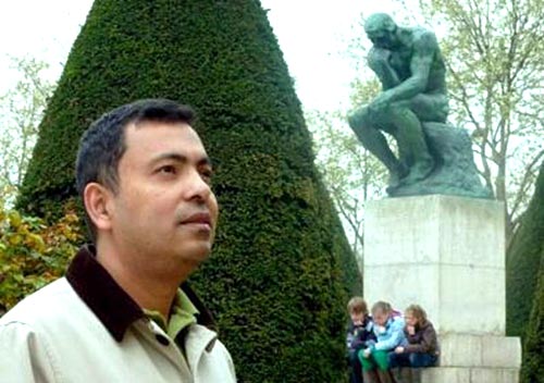 Asesinan en Bangladesh a conocido bloguero activista en favor del laicismo Asesinan en Bangladesh a conocido bloguero activista en favor del laicismo