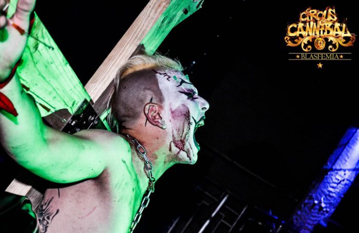 Santiago del “freak show” extremo: terror, tortura y delirio en Circus Cannibal Santiago del “freak show” extremo: terror, tortura y delirio en Circus Cannibal