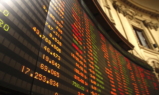 Acciones de SQM en Wall Street y bolsa local se desploman ante renuncia de directores de PCS a la mesa Acciones de SQM en Wall Street y bolsa local se desploman ante renuncia de directores de PCS a la mesa