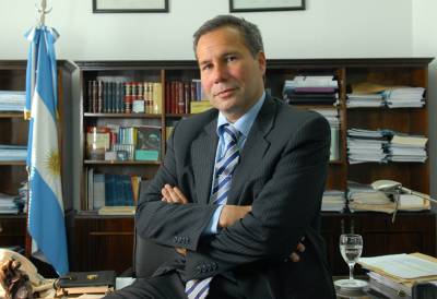 Gobierno argentino dice que denuncia de Nisman buscaba desestabilizarlo