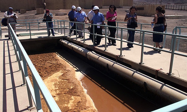 Grupo Luksic saca cuentas alegres con la venta de Aguas de Antofagasta: colombianos pagaron casi 5 veces el precio al que la compraron al Estado Grupo Luksic saca cuentas alegres con la venta de Aguas de Antofagasta: colombianos pagaron casi 5 veces el precio al que la compraron al Estado