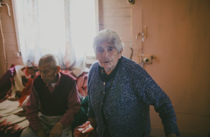Fotorreportaje: Los últimos días de Romilio y Eliodora, una pareja casi centenaria, y una vida que pasó muy rápido