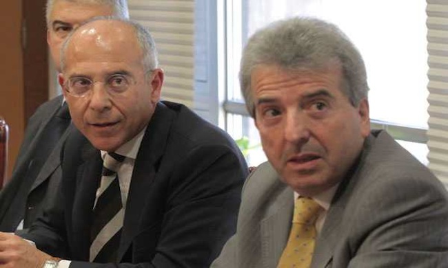 La visita de Jorge Rosenblut a ministro Pacheco en medio de polémica por financiamiento a campaña de Bachelet La visita de Jorge Rosenblut a ministro Pacheco en medio de polémica por financiamiento a campaña de Bachelet