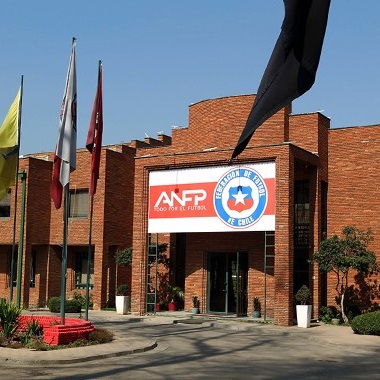 Investigan supuesto cartel en la ANFP para evitar que más clubes accedan a ganancias del Canal del Fútbol