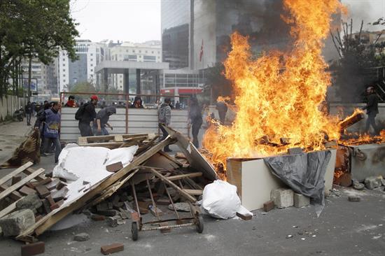 Erdogan defiende el cierre del centro de Estambul a los actos del 1º de Mayo Erdogan defiende el cierre del centro de Estambul a los actos del 1º de Mayo