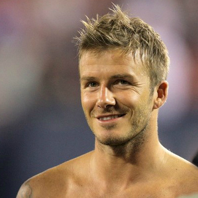 Efemérides: nace David Beckham, jugador, play boy y millonario (video con sus goles) Efemérides: nace David Beckham, jugador, play boy y millonario (video con sus goles)