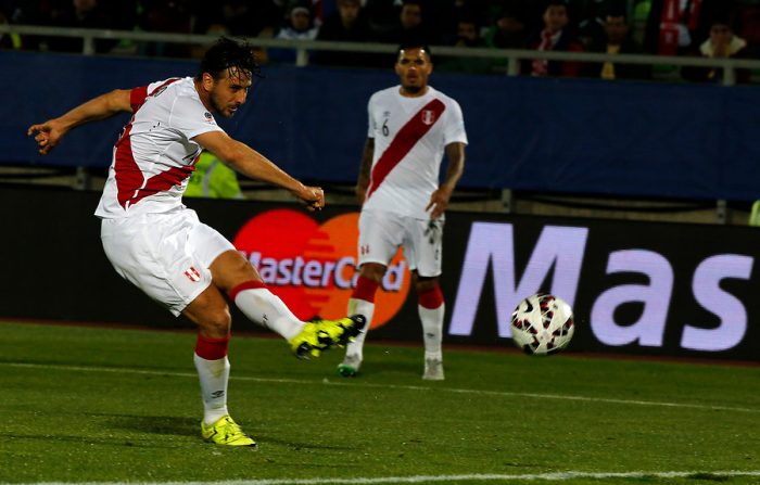 Pizarro mantiene la esperanza peruana Pizarro mantiene la esperanza peruana