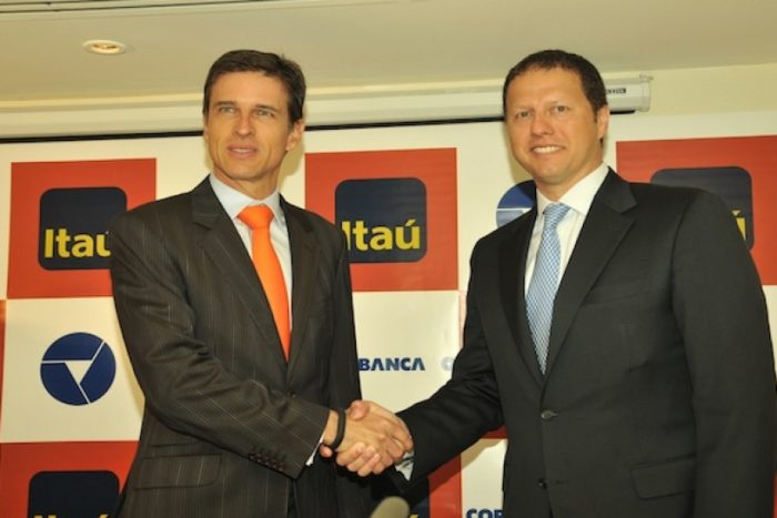 Fusión Itaú-CorpBanca en rojo: la operación más polémica de la historia reciente de la banca en problemas a menos de un año de haberse concretado Fusión Itaú-CorpBanca en rojo: la operación más polémica de la historia reciente de la banca en problemas a menos de un año de haberse concretado
