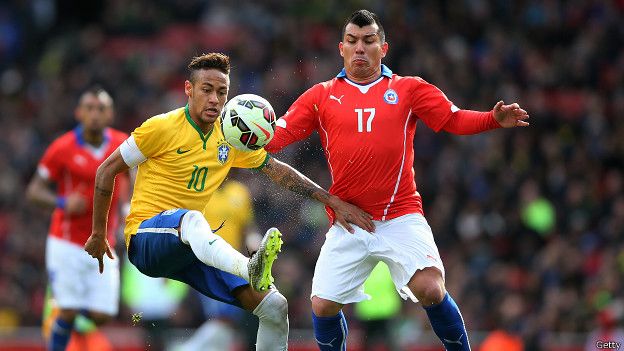 Con Alexis Sánchez en cancha la selección chilena sale a romper la historia ante Brasil por los cuartos de final de la Copa América Con Alexis Sánchez en cancha la selección chilena sale a romper la historia ante Brasil por los cuartos de final de la Copa América