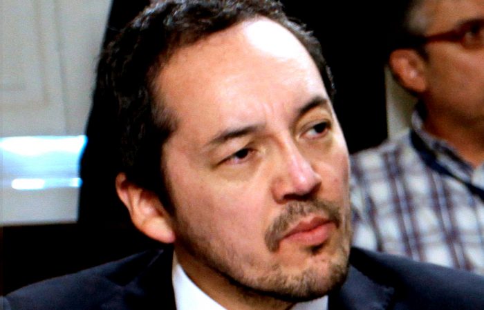 Ex subdirector jurídico del SII declara por supuestas filtraciones del fiscal Ayala a Peñailillo Ex subdirector jurídico del SII declara por supuestas filtraciones del fiscal Ayala a Peñailillo