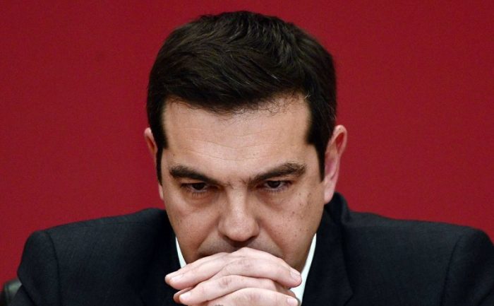Grecia: referéndum decidiría el porvenir de Alexis Tsipras como primer ministro Grecia: referéndum decidiría el porvenir de Alexis Tsipras como primer ministro