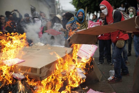 PRI gana elecciones legislativas en México en jornada marcada por la violencia PRI gana elecciones legislativas en México en jornada marcada por la violencia