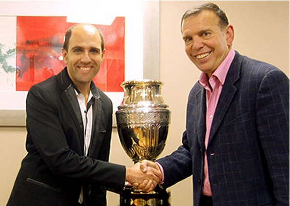 Medio paraguayo afirma que todos los presidentes de la Conmebol, incluido Sergio Jadue, recibieron coimas Medio paraguayo afirma que todos los presidentes de la Conmebol, incluido Sergio Jadue, recibieron coimas