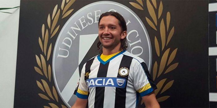 Manuel Iturra fue presentado en Udinese Manuel Iturra fue presentado en Udinese
