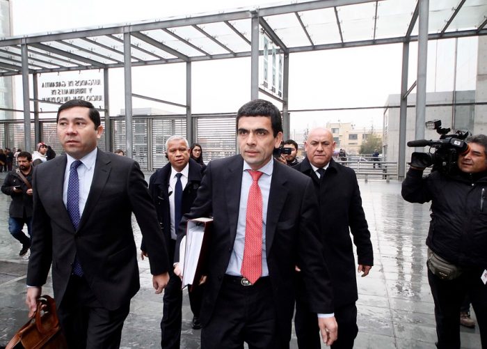 Penta: Fiscalía se anota un triunfo y consigue tres meses extra para seguir investigando Penta: Fiscalía se anota un triunfo y consigue tres meses extra para seguir investigando