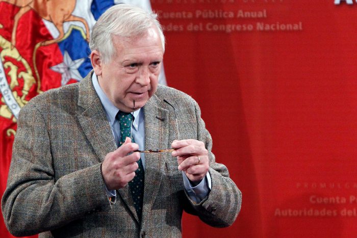 Burgos le da un portazo a la AC: “No es posible pensar que a través de un atajo raro se va a reformar la Constitución” Burgos le da un portazo a la AC: