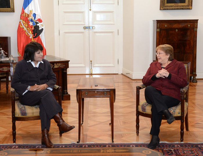 Carmen Gloria Quintana se reúne con Bachelet y pide levantar el secreto de Informe Valech además de degradar a militares involucrados Carmen Gloria Quintana se reúne con Bachelet y pide levantar el secreto de Informe Valech además de degradar a militares involucrados