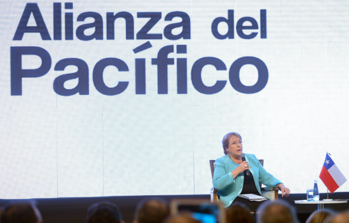 Bachelet defiende proyecto de Carrera Docente: 