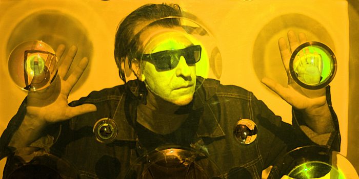 El ícono de la electrónica argentina Daniel Melero llega al festival Neutral para presentar su último disco El ícono de la electrónica argentina Daniel Melero llega al festival Neutral para presentar su último disco