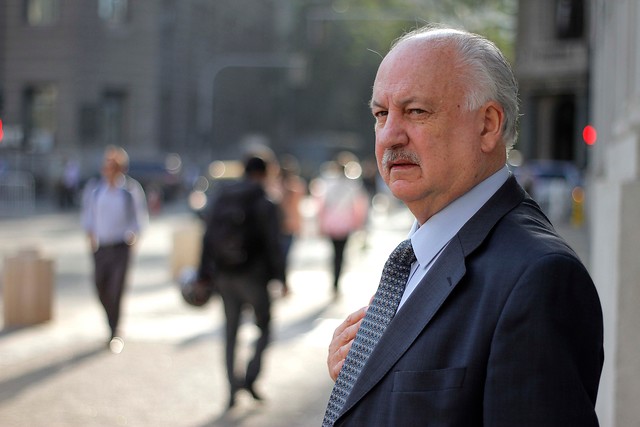 Teillier reitera condicionamiento del PC en la Nueva Mayoría: “Está garantizada en la medida que siga el proceso de Reformas” Teillier reitera condicionamiento del PC en la Nueva Mayoría: