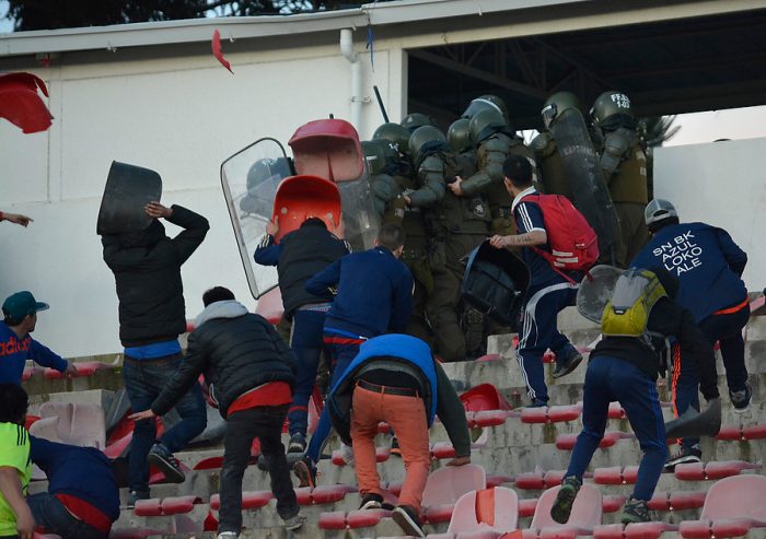 En Talca los vándalos volvieron a convertir la fiesta en drama… En Talca los vándalos volvieron a convertir la fiesta en drama…