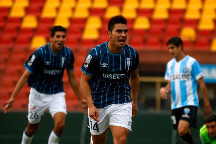 Católica aprovechó un penal mal sancionado y venció a Magallanes en los descuentos Católica aprovechó un penal mal sancionado y venció a Magallanes en los descuentos