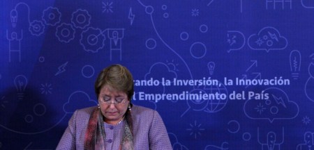 Contardo sepulta la pirotecnia comunicacional de Bachelet con su “Todos x Chile” y la califica de “sicología barata” Contardo sepulta la pirotecnia comunicacional de Bachelet con su “Todos x Chile” y la califica de “sicología barata”