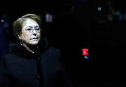 Peña le recuerda a Bachelet el eslogan acuñado por Aylwin de hacer política en la “medida de lo posible” Peña le recuerda a Bachelet el eslogan acuñado por Aylwin de hacer política en la