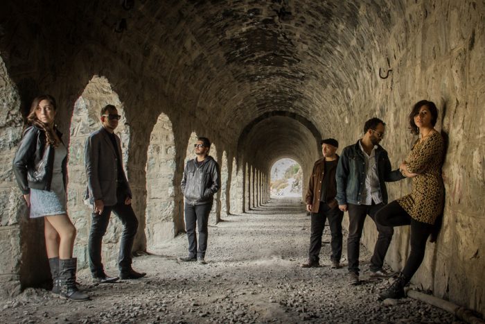 Sello Azul presenta nueva camada de bandas con perfil de raíz latinoamericana Sello Azul presenta nueva camada de bandas con perfil de raíz latinoamericana