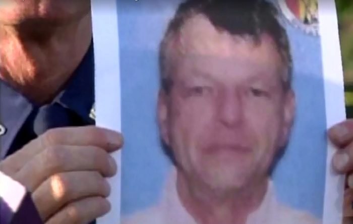 Un hombre blanco y sin hogar permanente, autor de nueva matanza en cine de EE.UU. Un hombre blanco y sin hogar permanente, autor de nueva matanza en cine de EE.UU.