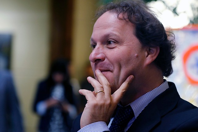 Senador De Urresti (PS): “Consultar a la ciudadanía en democracia nunca es un atajo” Senador De Urresti (PS):