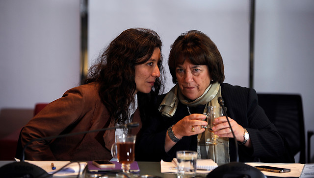 Las cartas que jugó la ministra Delpiano para destrabar el conflicto con los profesores en la nueva mesa tripartita Las cartas que jugó la ministra Delpiano para destrabar el conflicto con los profesores en la nueva mesa tripartita