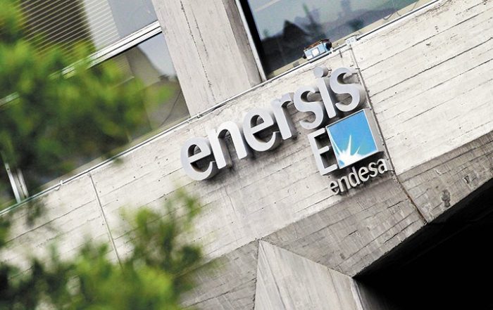 Directorios de Enersis y Endesa chutean hasta el lunes si llaman o no a junta para votar plan de reorganización propuesta por Enel
