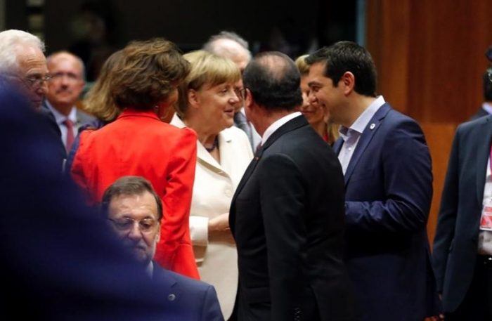 La Unión Europea demanda capitulación completa de Grecia a cambio de tercer rescate en cinco años