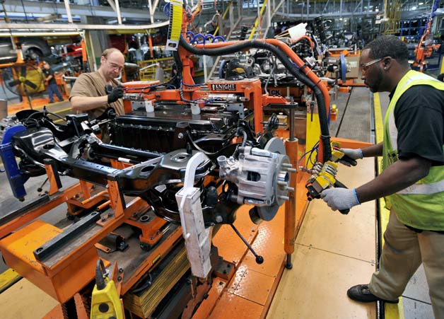 Economía de EE.UU. creció sólo un 2,3 % en el 2T y presiona al peso, que cae a su peor nivel en casi 7 años Economía de EE.UU. creció sólo un 2,3 % en el 2T y presiona al peso, que cae a su peor nivel en casi 7 años