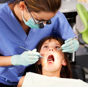 Dentistas acusan “postergación de la salud bucal pública” en negociación Minsal-Colegio Médico Dentistas acusan “postergación de la salud bucal pública” en negociación Minsal-Colegio Médico
