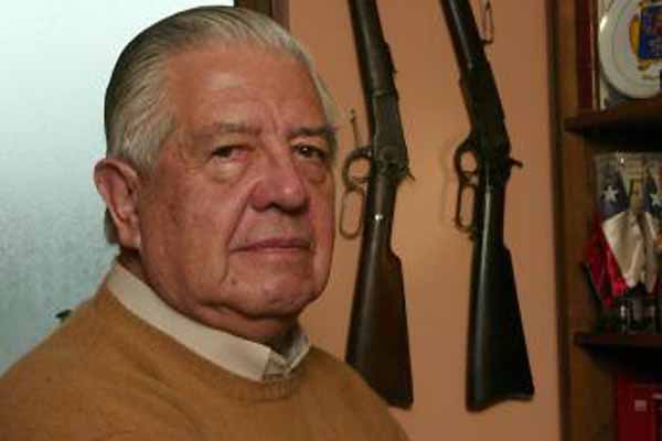 #MamoContreras: los “saludos” que convierten al ex jefe de la DINA en tendencia de Twitter #MamoContreras: los