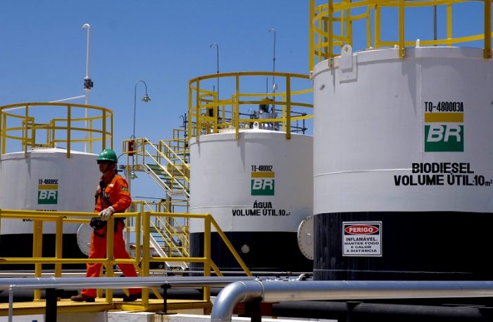 Gigantes petroleras de América Latina deben US$275.000 millones Gigantes petroleras de América Latina deben US$275.000 millones