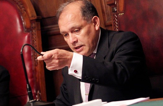 Manuel Valderrama y causas de DD.HH. «Lo ideal sería que la verdad