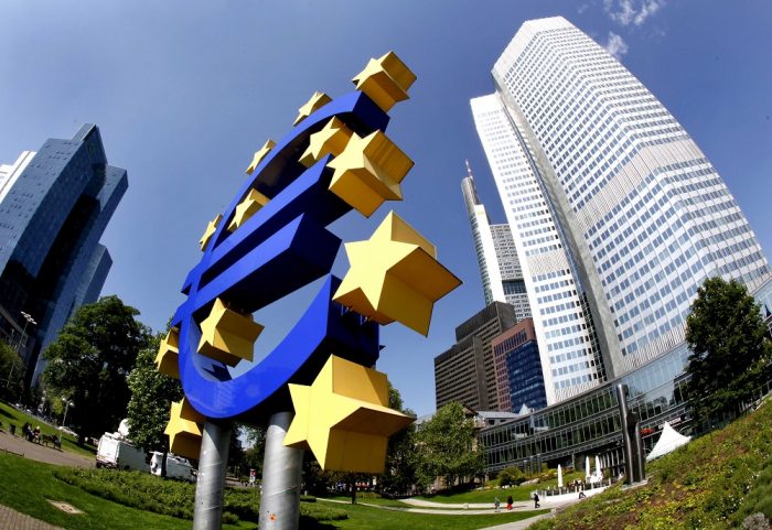 Banco Central Europeo mantiene tasas en 0% y sigue dispuesto a comprar deuda Banco Central Europeo mantiene tasas en 0% y sigue dispuesto a comprar deuda