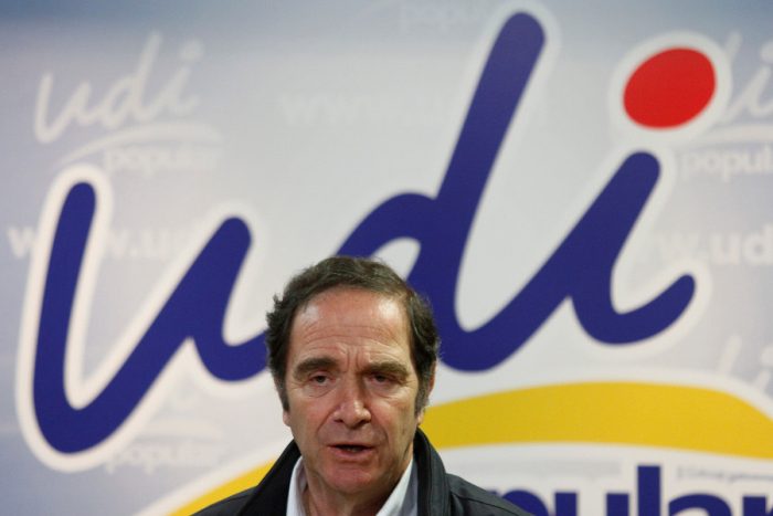 UDI y fallo por caso Guzmán: “Muchos otros autores o cómplices o encubridores miran desde lejos esta situación” UDI y fallo por caso Guzmán: “Muchos otros autores o cómplices o encubridores miran desde lejos esta situación”