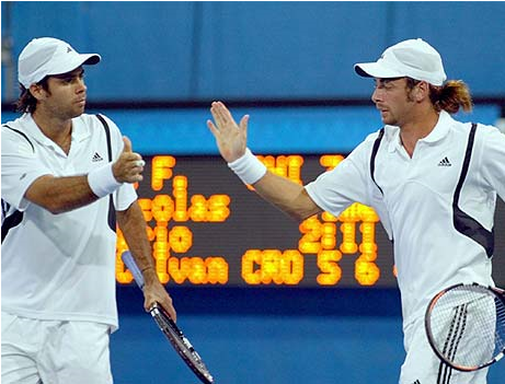 La épica tenística: a 16 años de la primera medalla de oro olímpica para Chile ganada por Nicolás Massú y Fernando González La épica tenística: a 16 años de la primera medalla de oro olímpica para Chile ganada por Nicolás Massú y Fernando González