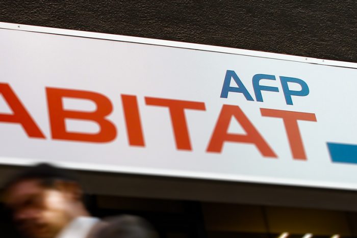 AFP Habitat contaría con apoyo de suficientes minoritarios para hacer caer operación de Enersis